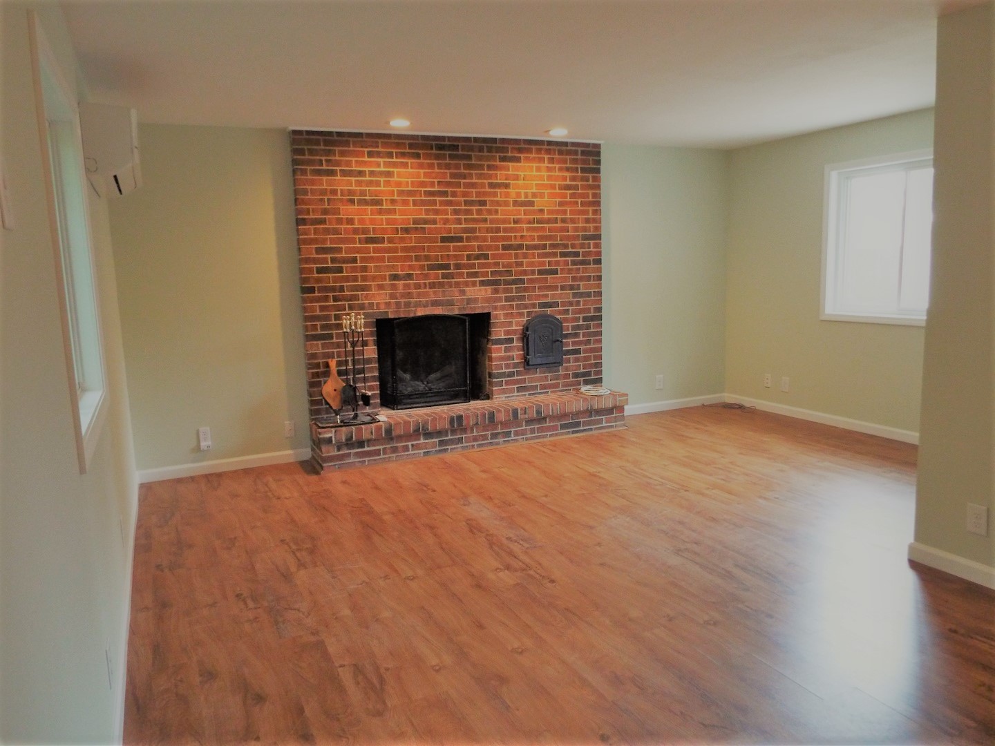 Just Listed! 6915 45th St in Forest Park Sub Kenosha,